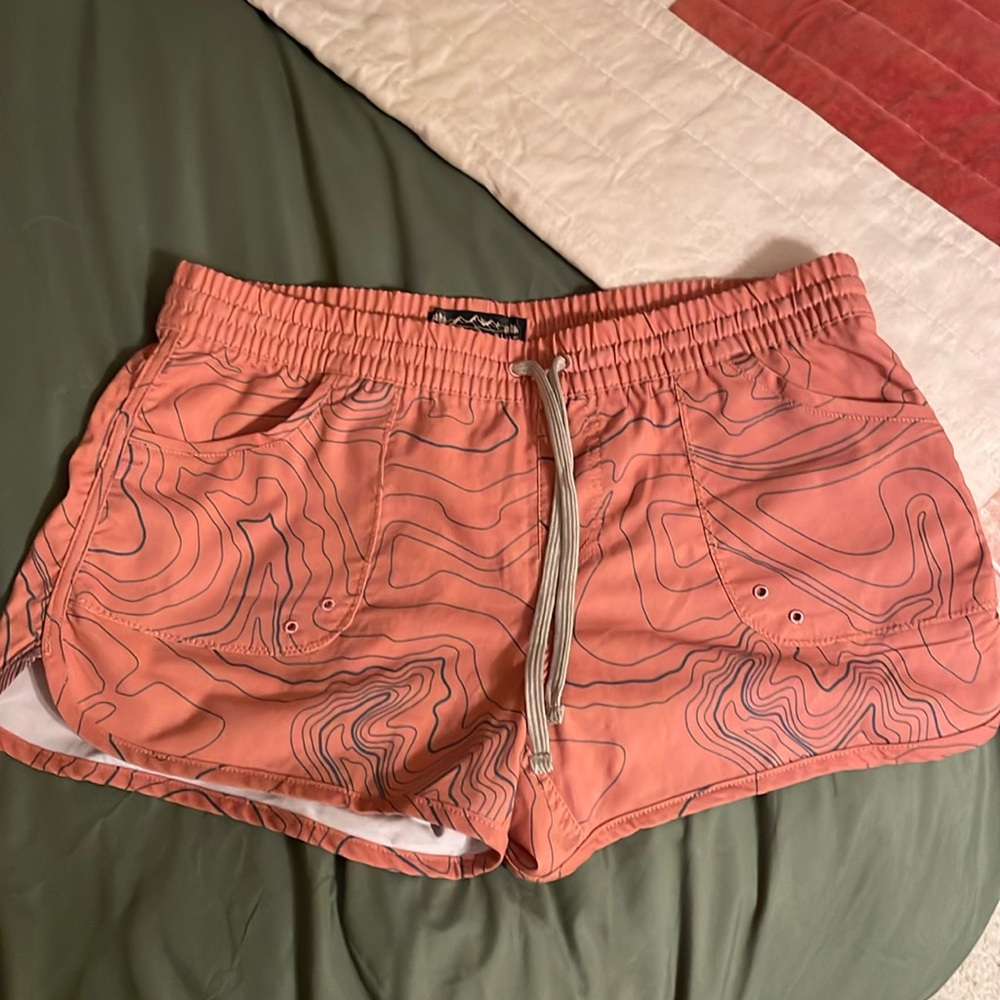 Orange topo board shorts